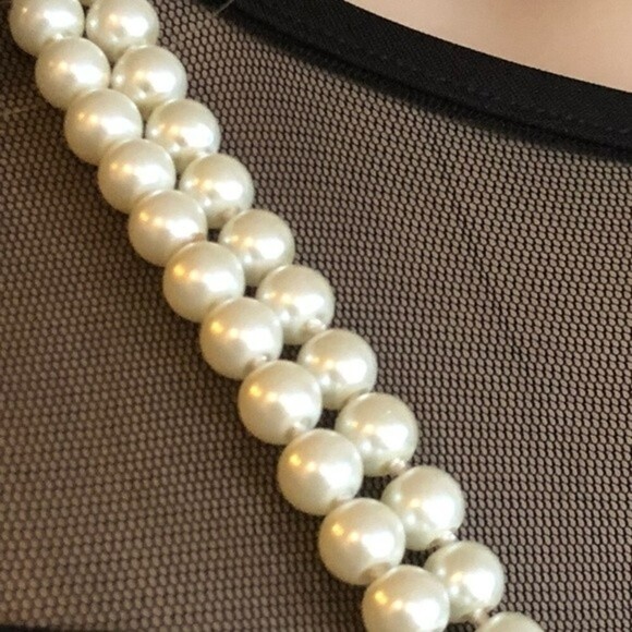 Handmade Layered Glass Pearl Long Red Pendant Necklace - Picture 5 of 7